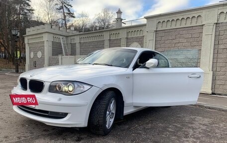 BMW 1 серия, 2011 год, 970 000 рублей, 6 фотография