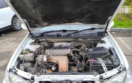 Toyota Camry, 2000 год, 670 000 рублей, 4 фотография