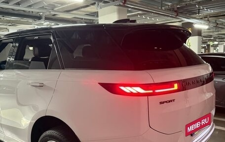 Land Rover Range Rover Sport, 2025 год, 17 000 000 рублей, 3 фотография