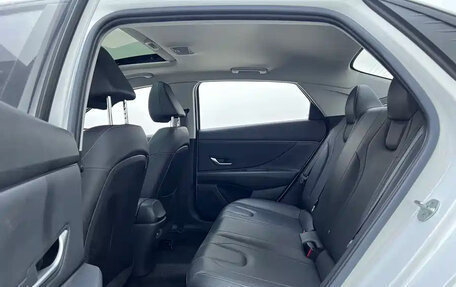 Hyundai Elantra, 2022 год, 1 650 000 рублей, 11 фотография