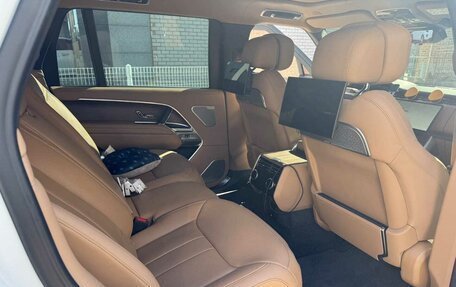 Land Rover Range Rover IV рестайлинг, 2024 год, 21 000 000 рублей, 15 фотография