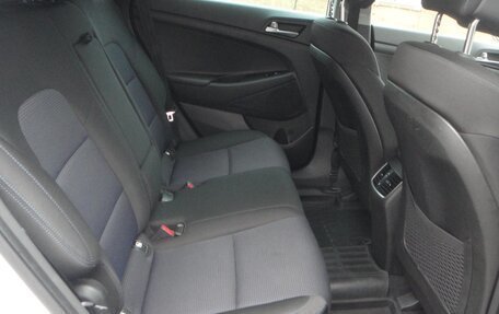 Hyundai Tucson III, 2018 год, 2 080 000 рублей, 9 фотография