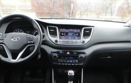 Hyundai Tucson III, 2018 год, 2 080 000 рублей, 16 фотография