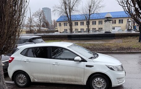 KIA Rio III рестайлинг, 2013 год, 1 000 000 рублей, 2 фотография