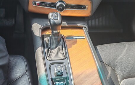 Volvo XC90 II рестайлинг, 2021 год, 4 150 000 рублей, 12 фотография