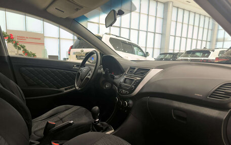 Hyundai Solaris II рестайлинг, 2016 год, 840 000 рублей, 13 фотография