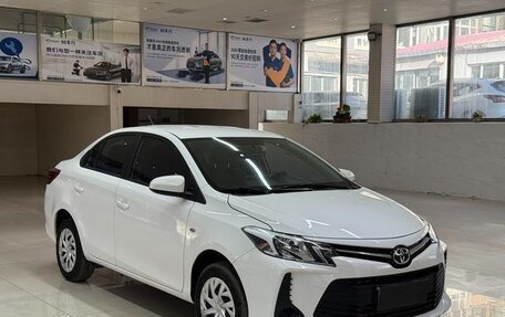 Toyota Vios III, 2022 год, 1 300 777 рублей, 2 фотография