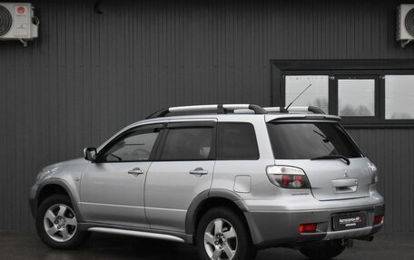 Mitsubishi Outlander III рестайлинг 3, 2004 год, 799 999 рублей, 5 фотография