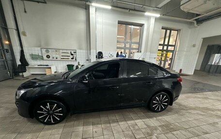 Chevrolet Cruze II, 2014 год, 700 000 рублей, 3 фотография