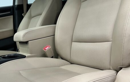 Subaru Outback IV рестайлинг, 2019 год, 3 300 000 рублей, 23 фотография