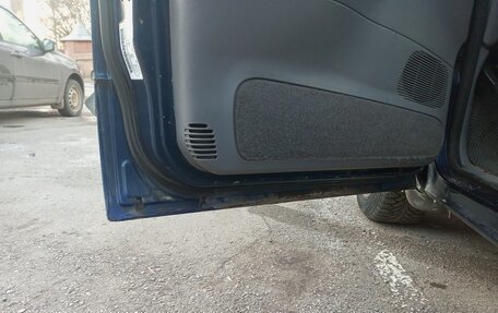 Dodge Caravan III, 2000 год, 185 000 рублей, 2 фотография