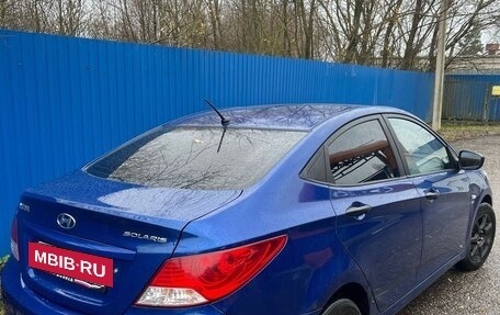 Hyundai Solaris II рестайлинг, 2011 год, 580 000 рублей, 3 фотография