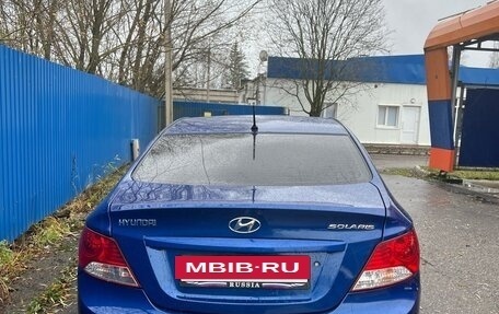 Hyundai Solaris II рестайлинг, 2011 год, 580 000 рублей, 4 фотография