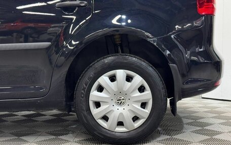 Volkswagen Touran III, 2012 год, 1 030 000 рублей, 2 фотография