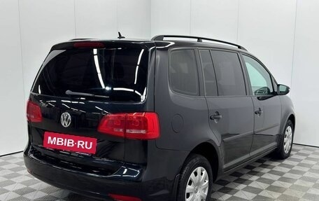 Volkswagen Touran III, 2012 год, 1 030 000 рублей, 3 фотография