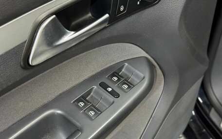 Volkswagen Touran III, 2012 год, 1 030 000 рублей, 18 фотография