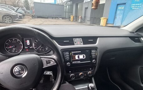 Skoda Octavia, 2015 год, 1 200 000 рублей, 13 фотография