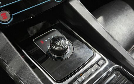 Jaguar F-Pace, 2018 год, 2 799 000 рублей, 21 фотография