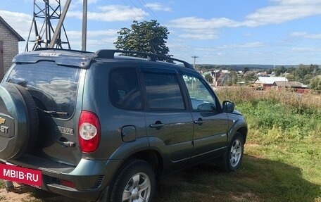 Chevrolet Niva I рестайлинг, 2012 год, 490 000 рублей, 3 фотография