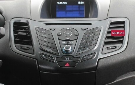 Ford Fiesta, 2015 год, 775 000 рублей, 12 фотография