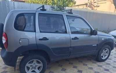 Chevrolet Niva I рестайлинг, 2011 год, 470 000 рублей, 1 фотография