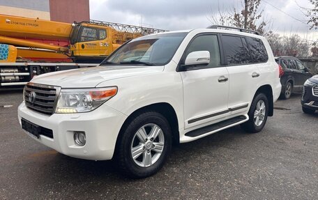 Toyota Land Cruiser 200, 2014 год, 4 499 000 рублей, 1 фотография