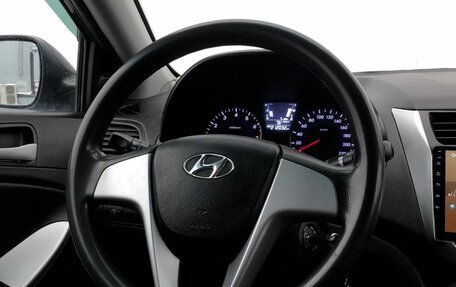 Hyundai Solaris II рестайлинг, 2013 год, 490 000 рублей, 12 фотография