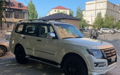 Mitsubishi Pajero IV, 2019 год, 3 600 000 рублей, 3 фотография