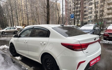 KIA Rio IV, 2019 год, 950 000 рублей, 7 фотография