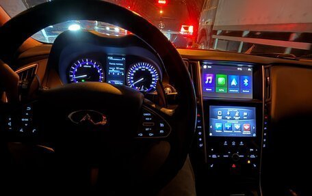Infiniti Q50 I рестайлинг, 2015 год, 1 900 000 рублей, 14 фотография