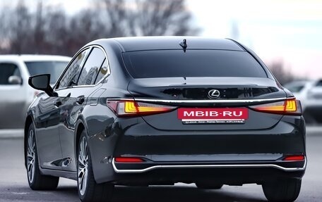 Lexus ES VII, 2018 год, 4 090 000 рублей, 11 фотография