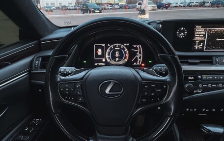 Lexus ES VII, 2018 год, 4 090 000 рублей, 26 фотография
