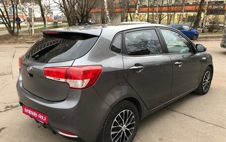 KIA Rio III рестайлинг, 2015 год, 950 000 рублей, 5 фотография