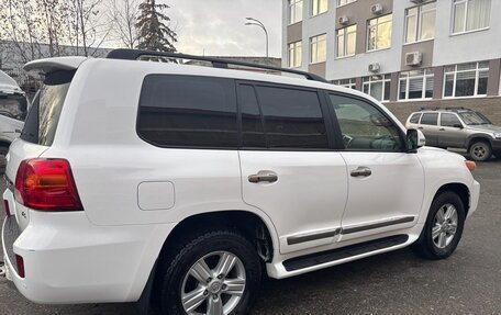 Toyota Land Cruiser 200, 2014 год, 4 499 000 рублей, 10 фотография
