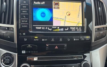 Toyota Land Cruiser 200, 2014 год, 4 499 000 рублей, 14 фотография