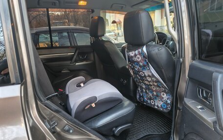 Mitsubishi Pajero IV, 2011 год, 1 800 000 рублей, 13 фотография