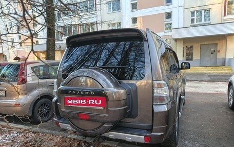 Mitsubishi Pajero IV, 2011 год, 1 800 000 рублей, 6 фотография