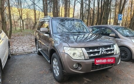 Mitsubishi Pajero IV, 2011 год, 1 800 000 рублей, 8 фотография