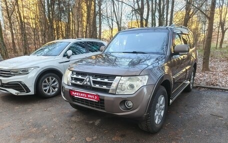 Mitsubishi Pajero IV, 2011 год, 1 800 000 рублей, 9 фотография