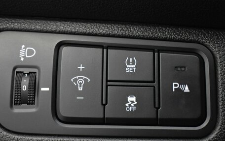 Hyundai Solaris II рестайлинг, 2021 год, 1 780 000 рублей, 11 фотография