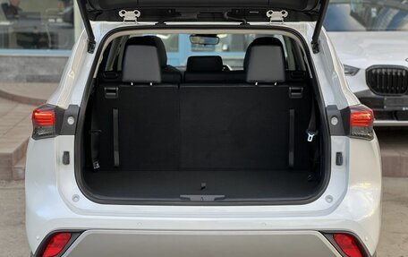 Toyota Highlander, 2025 год, 5 790 000 рублей, 30 фотография