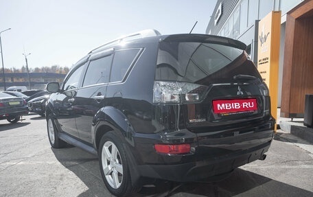 Mitsubishi Outlander III рестайлинг 3, 2010 год, 1 198 000 рублей, 5 фотография