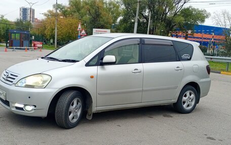 Toyota Ipsum II, 2001 год, 800 000 рублей, 3 фотография