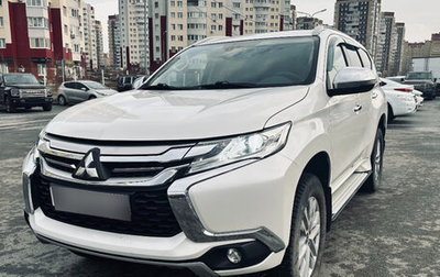 Mitsubishi Pajero Sport III рестайлинг, 2019 год, 2 990 000 рублей, 1 фотография