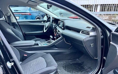 KIA K5, 2020 год, 2 290 000 рублей, 23 фотография