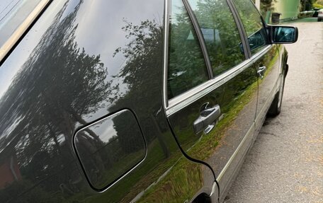 Mercedes-Benz S-Класс, 1994 год, 1 200 000 рублей, 22 фотография