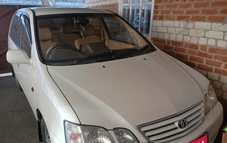 Toyota Gaia, 1999 год, 580 000 рублей, 1 фотография