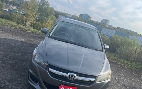 Honda Stream II, 2010 год, 900 000 рублей, 1 фотография