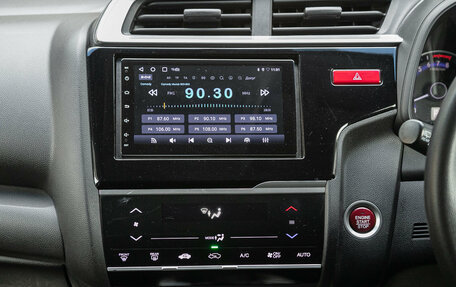 Honda Fit III, 2013 год, 878 000 рублей, 14 фотография