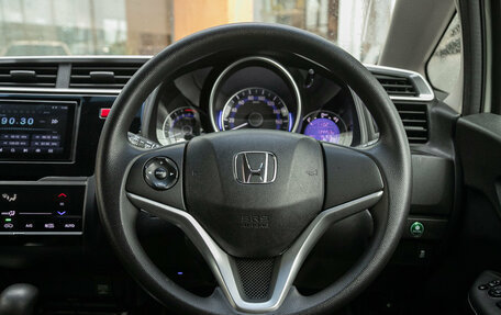Honda Fit III, 2013 год, 878 000 рублей, 15 фотография